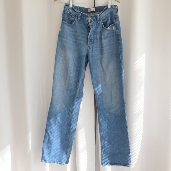Abercrombie & Fitch 90s Baggy Low Rise Wide Leg Jeans Medium Wash Sz 28/6L - Picture 2 of 7